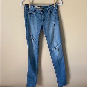 Hollister Super Skinny Jeans
